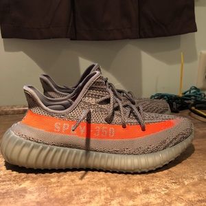 Yeezy Beluga OG First Stock